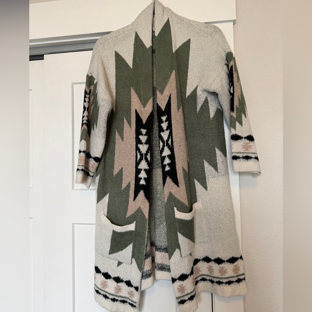 Longline Aztec Geometric Patterned Sweater with Pockets
